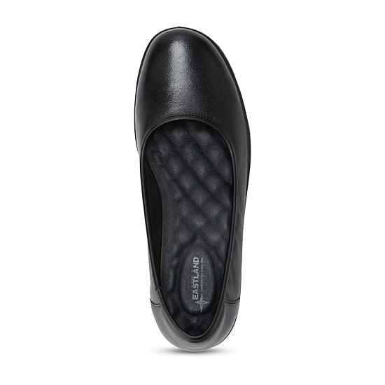 Eastland Belinda Womens Round Closed Toe Slip-On Shoe