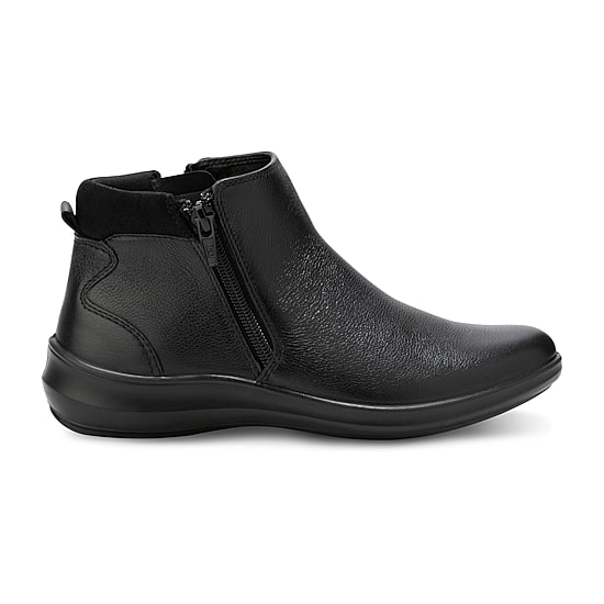 Eastland Womens Winnow Block Heel Booties