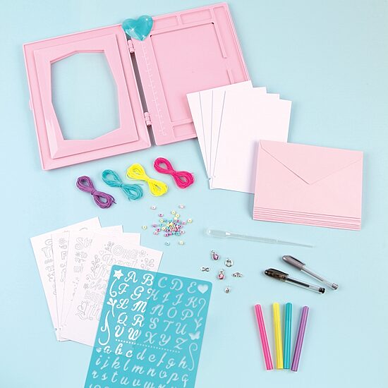 Make It Real DIY Jewelry & Art Gift Station