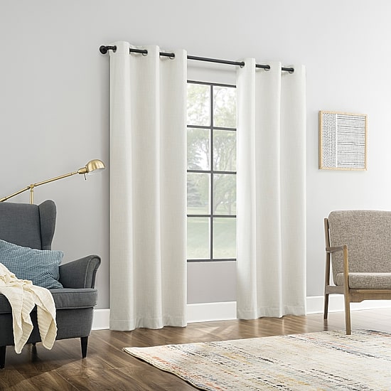 Sun Zero Aldwin Grommet Top Energy Saving 100% Blackout Single Curtain Panel