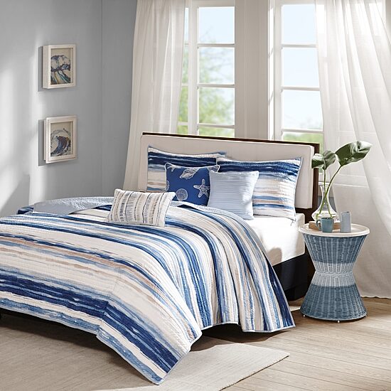 Madison Park Anchorage 6-Pc Printed Quilt Set With Throw Pillows