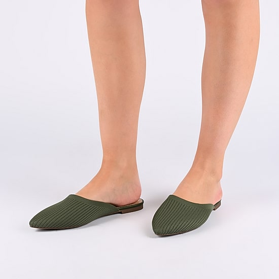 Journee Collection Aniee Womens Pointed Closed Toe Mules