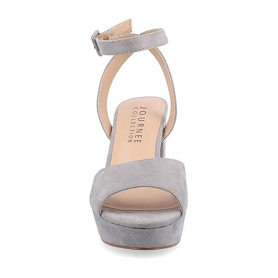Journee Collection Womens Block Heel Nairri Pumps