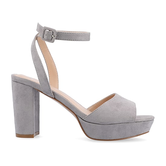 Journee Collection Womens Block Heel Nairri Pumps