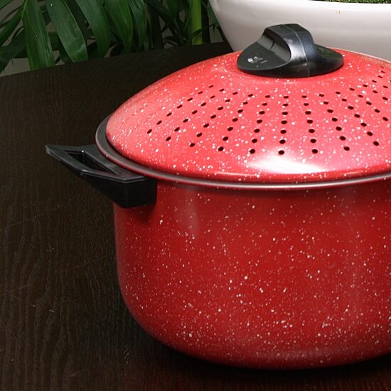 Gibson Home Casselman 4 piece Nonstick Pasta Pot Set with Bakelite Handle/Knob
