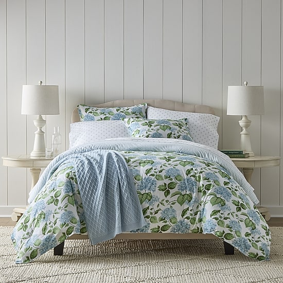Martha Stewart Hydrangea 3-pc. Comforter Set