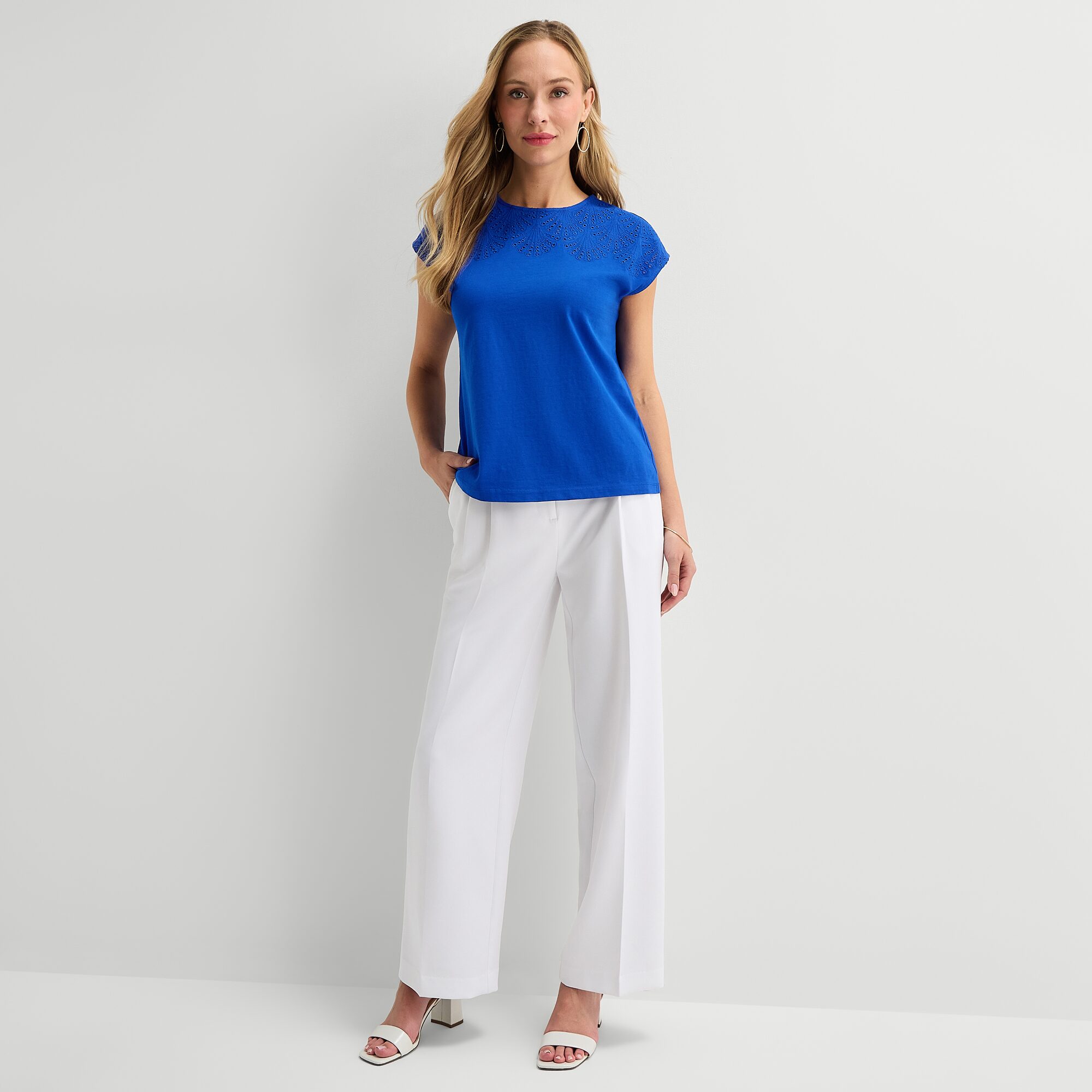 Liz Claiborne Womens Crew Neck Short Sleeve Embroidered Blouse