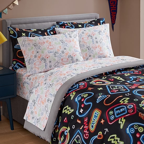 INK+IVY Kids Level Up Complete Bedding Set with Sheets