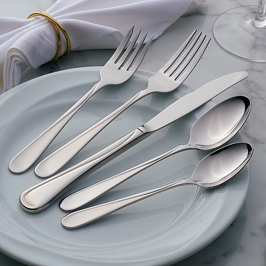 Oneida Flight 45-pc. Flatware Set