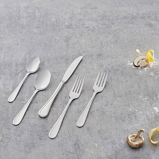 Oneida Flight 45-pc. Flatware Set