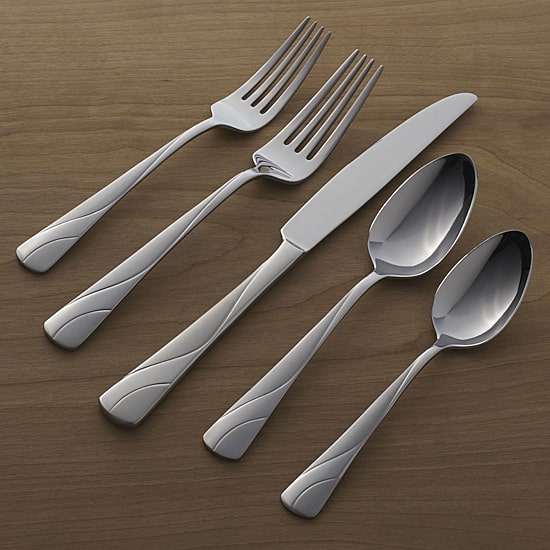 Oneida River 20-pc. Flatware Set
