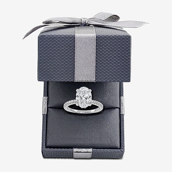(G-H / Si1-Si2) Womens 2 1/4 CT. T.W. Lab Grown White Diamond 14K Gold Oval Side Stone Engagement Ring