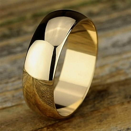 Mens 7MM 10K Gold Wedding Band