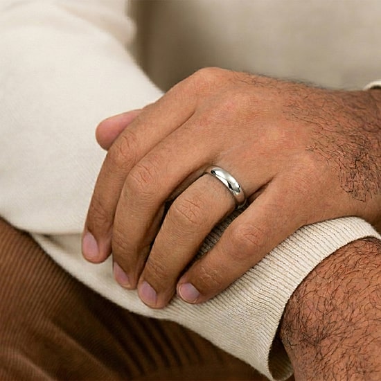 Mens 10K Yellow Gold 5MM Comfort-Fit Wedding Band