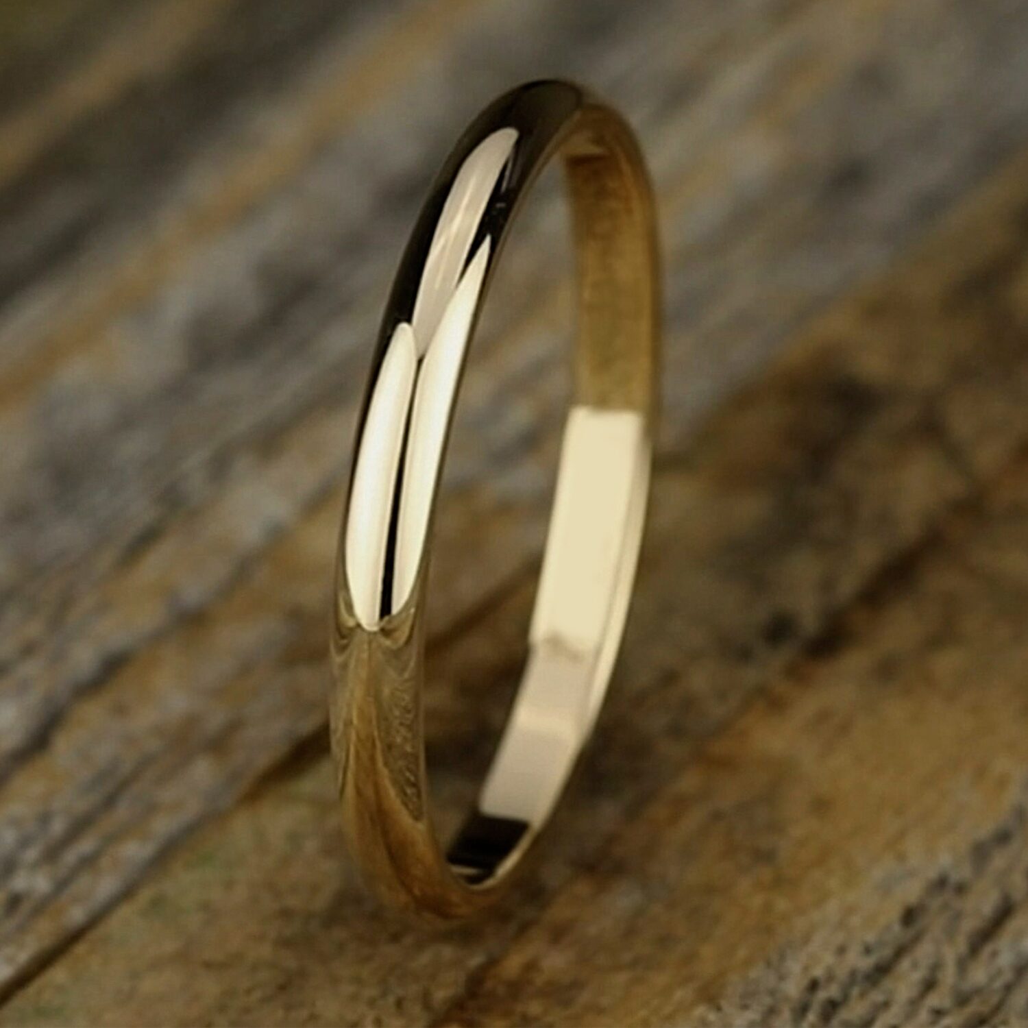 Women's 14K Yellow Gold 2.5MM Traditional Wedding Band