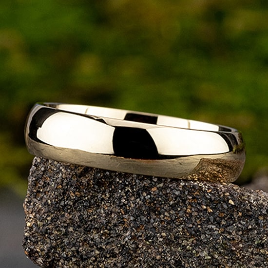 Mens 14K White Gold 5MM Light Comfort-Fit Wedding Band