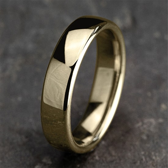 Unisex Adult 5.5MM 10K Gold Wedding Band