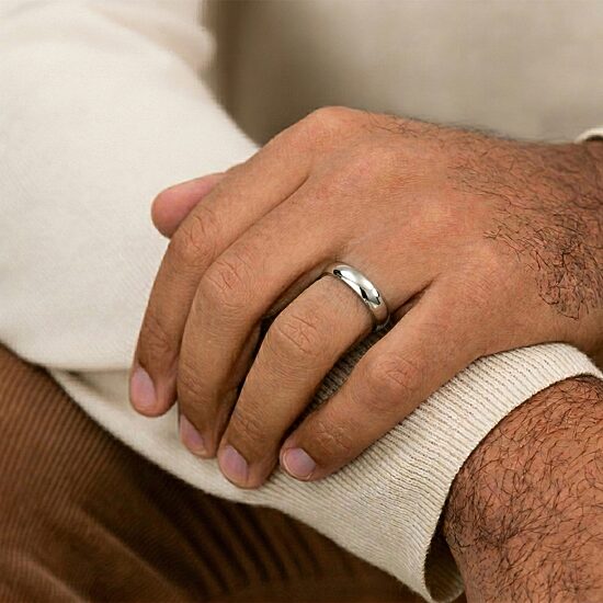 Unisex Adult 5MM Platinum Wedding Band