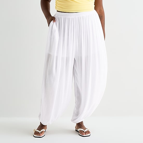 Forever 21 Womens Juniors Plus Cuffed Mid Rise Pull-On Pant, Color