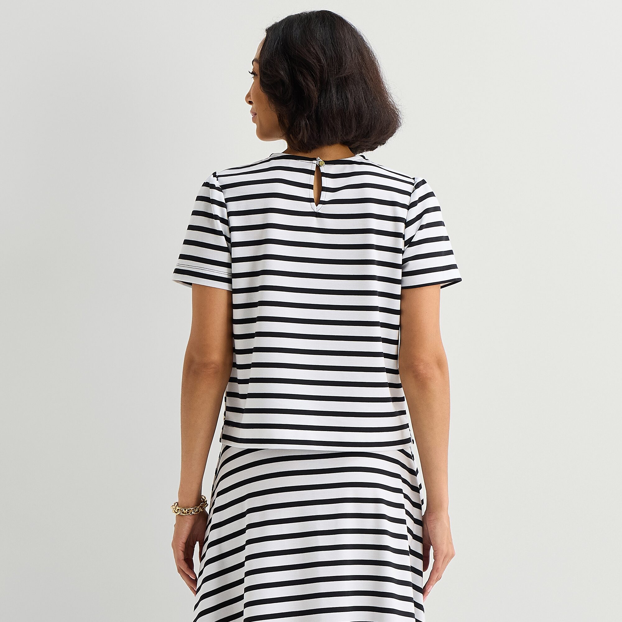 Liz Claiborne Womens Crew Neck Short Sleeve T-Shirt