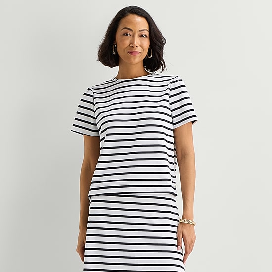 Liz Claiborne Womens Crew Neck Short Sleeve T-Shirt
