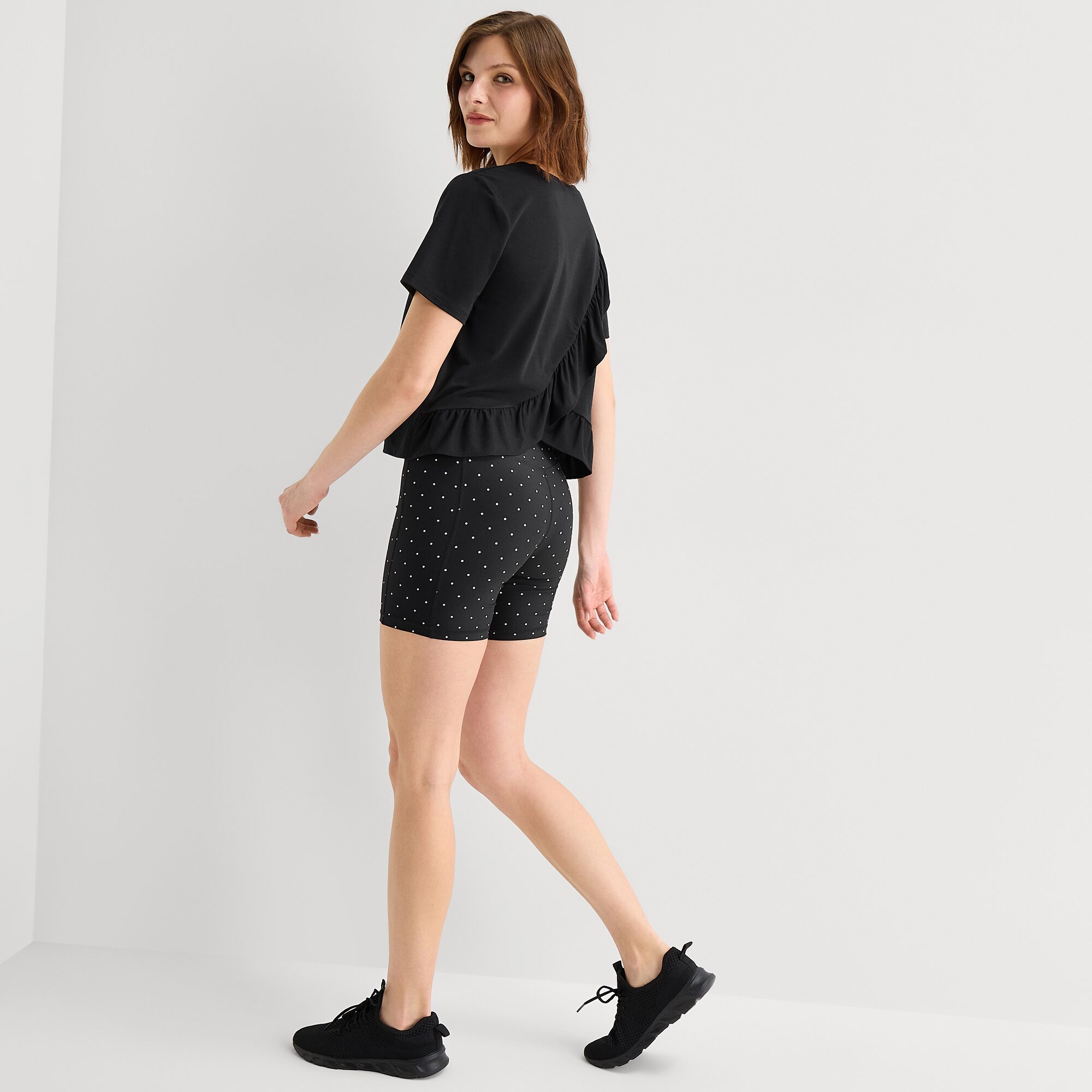 Xersion Ruffle Womens Short Sleeve Quick Dry Active T-Shirt
