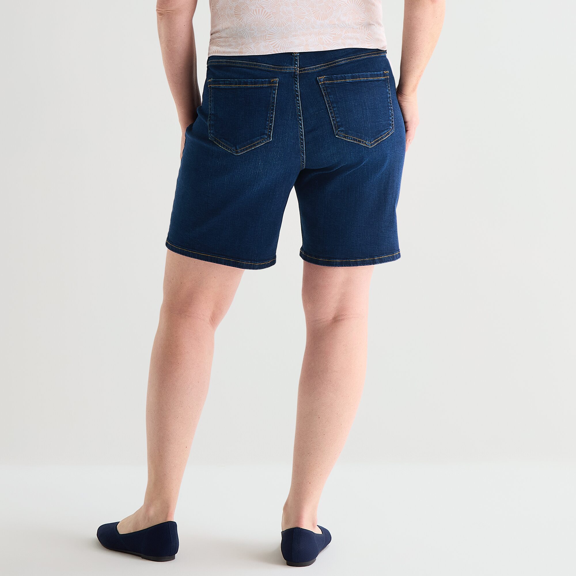 Liz Claiborne Lana Womens 9" Plus Denim Short