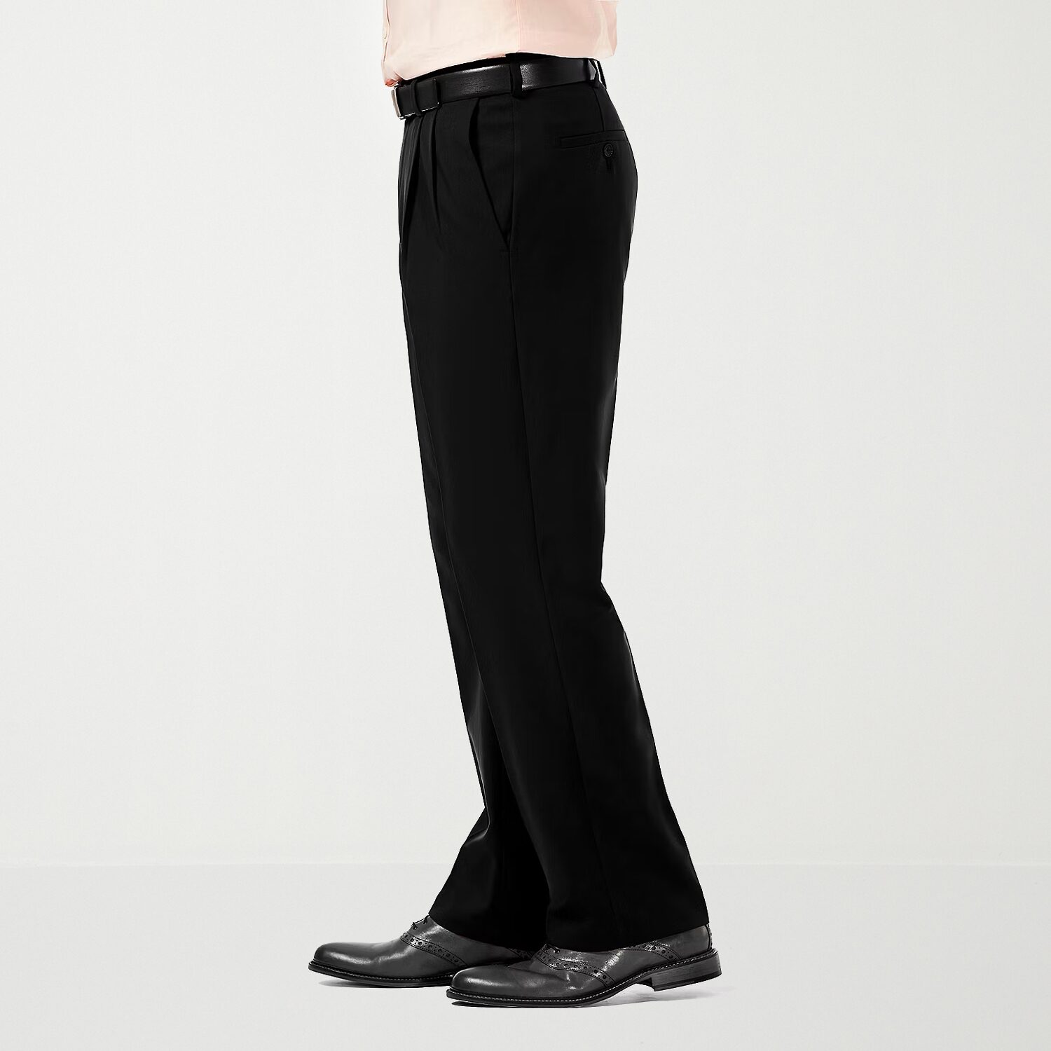 Haggar Cool 18 Pro Mens Classic Fit Pleated Pant