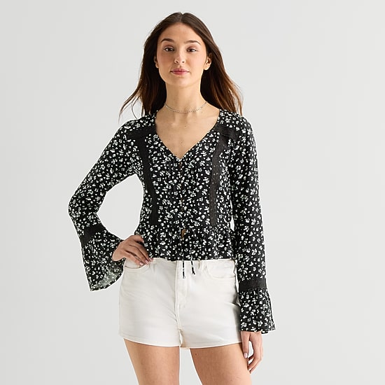 Arizona Womens Juniors Round Neck Long Sleeve Blouse