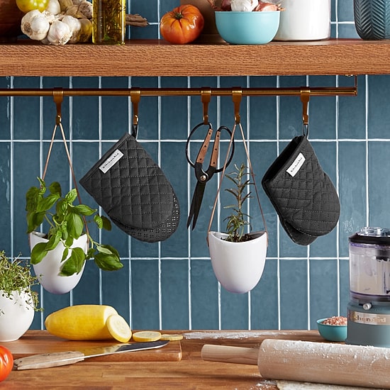 KitchenAid Asteroid 2-pc. Mini Oven Mitt Set