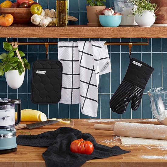 KitchenAid Onion Quilt 4-pc. Set