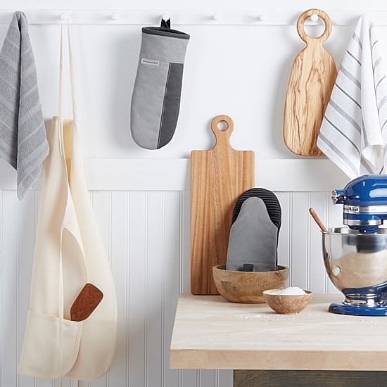 KitchenAid Beacon 2-pc. Oven Mitt Set