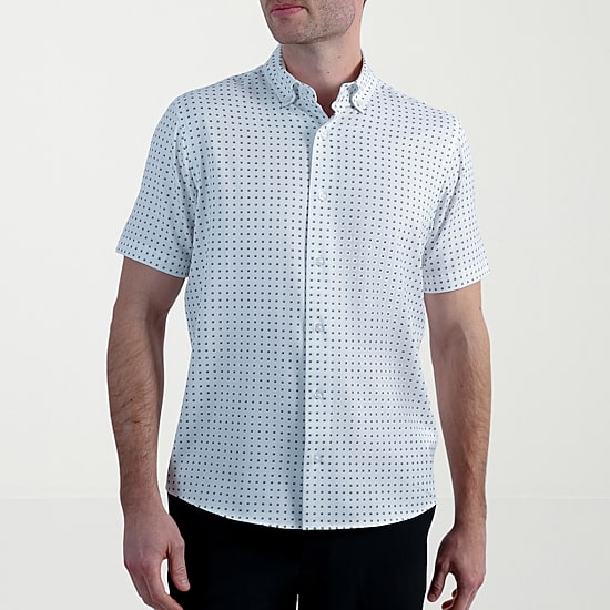 Haggar Performance Seersucker Mens Short Sleeve Slim Fit Button-Down Shirt
