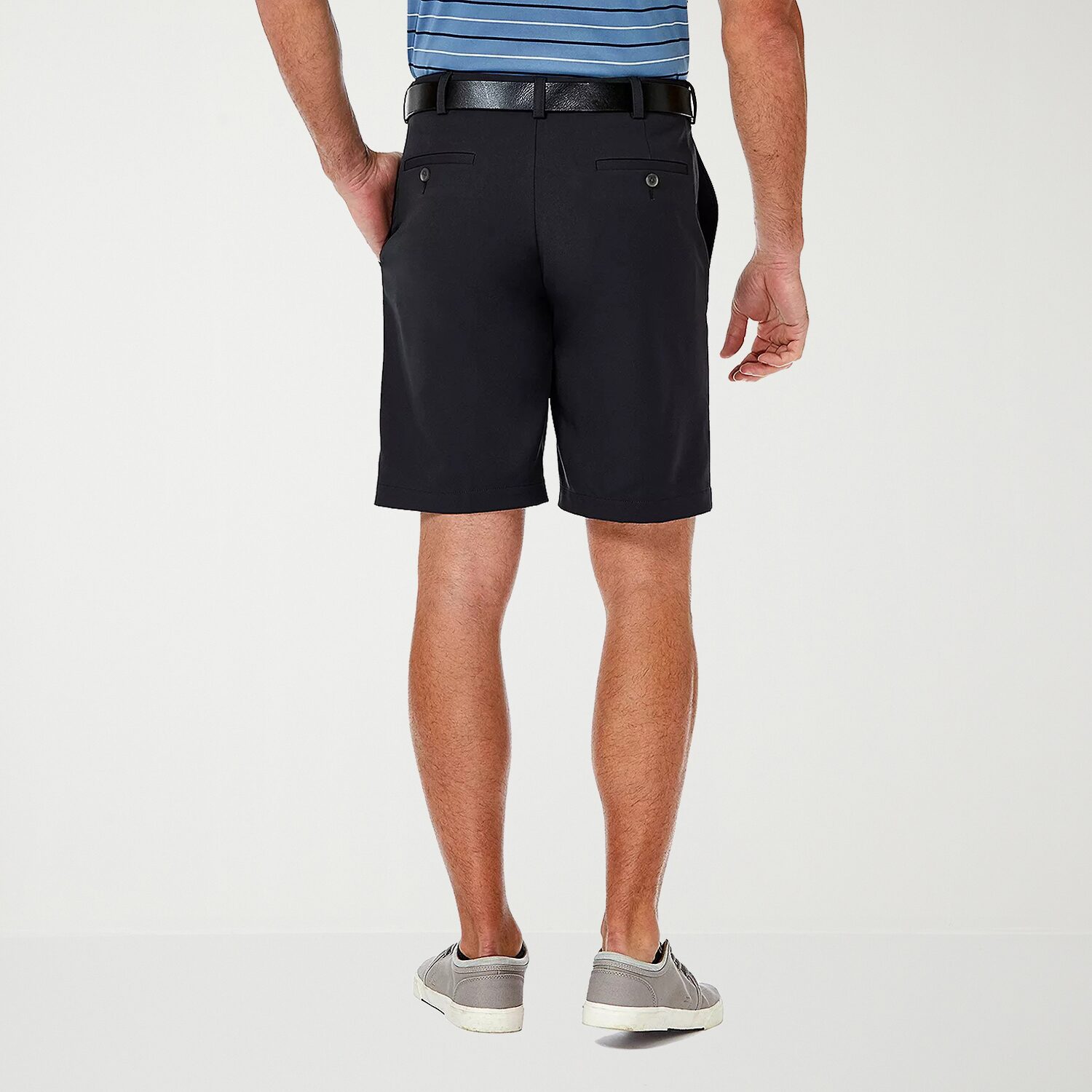 Haggar Cool 18 Pro Mens 9 1/2" Stretch Fabric Moisture Wicking Quick Dry Chino Short