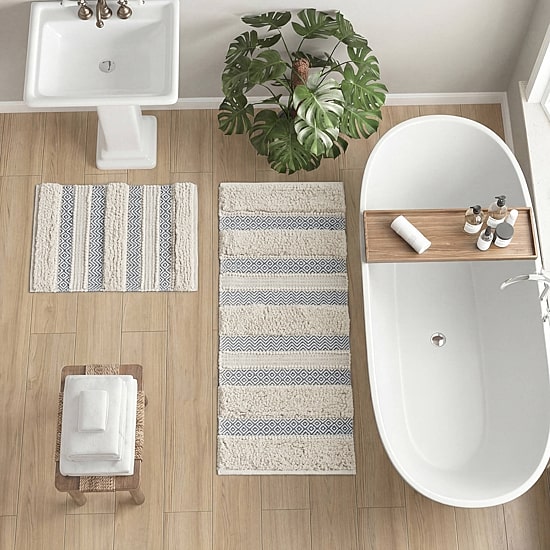 INK+IVY Bath Rug