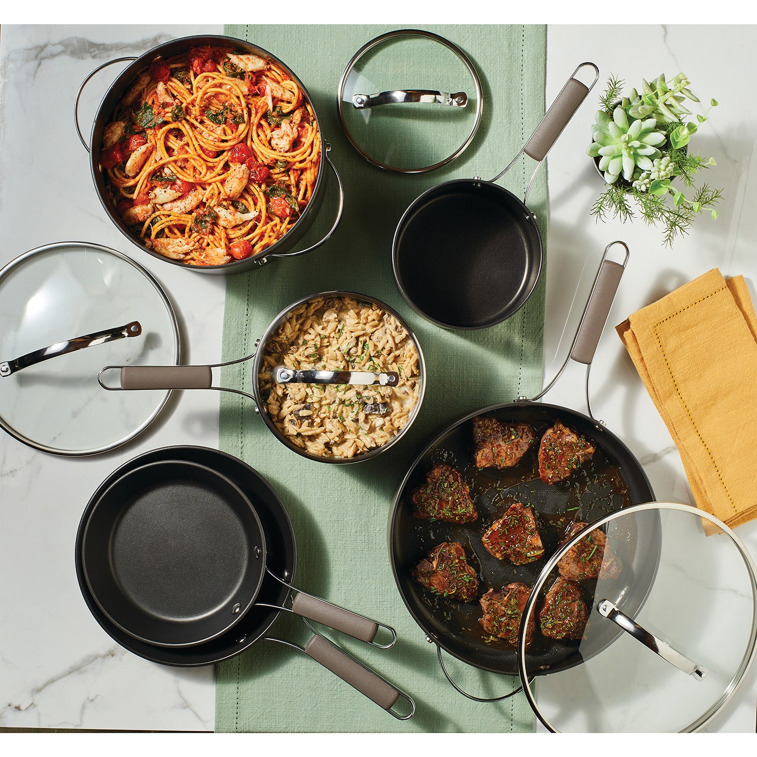 Ayesha Curry Hard Anodized 10-pc. Cookware Set