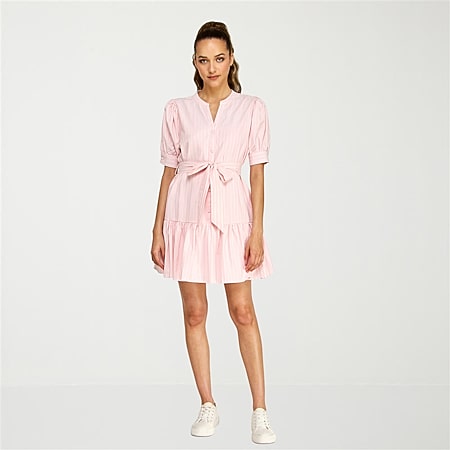 skechers dress casual 8 Best White Skechers ideas