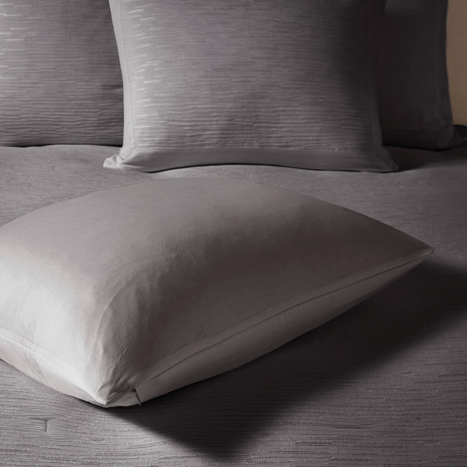 N Natori Hanae Cotton Blend Yarn Dyed 3 Piece Comforter Set