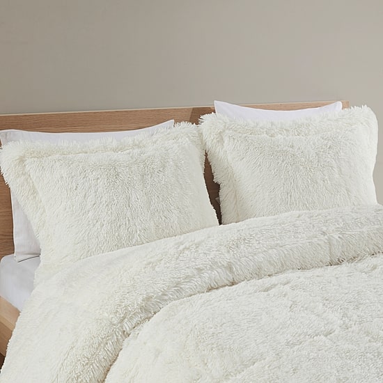 Intelligent Design Leena Shaggy Faux Fur Comforter Mini Set
