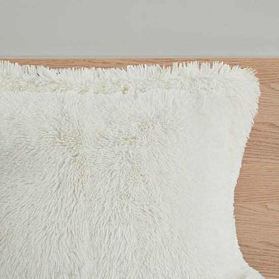Intelligent Design Leena Shaggy Faux Fur Comforter Mini Set