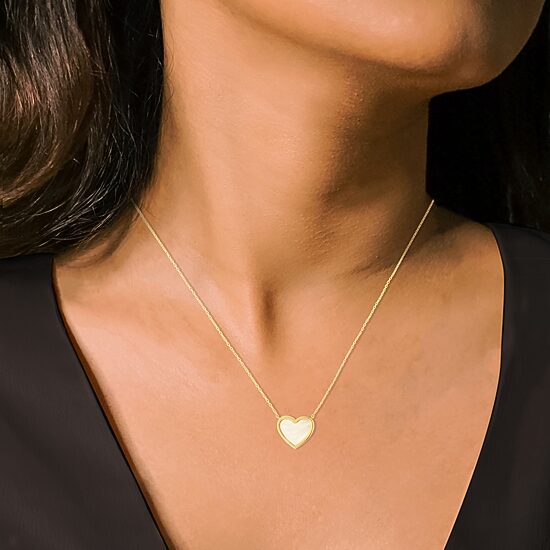 Womens White Mother Of Pearl 14K Gold Heart 17 Inch Pendant Necklace
