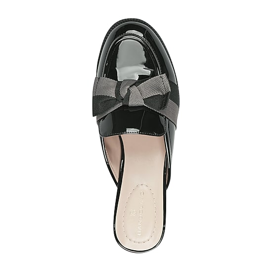 BANDOLINO Leilani Womens Moc Closed Toe Mules