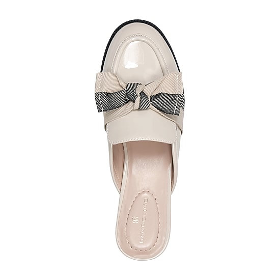 BANDOLINO Leilani Womens Moc Closed Toe Mules