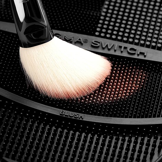 Sigma Beauty Switch