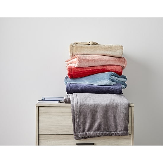 Home Expressions Velvet Plush Solid Throw