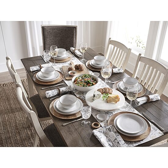 Linden Street Hartley Table Runner