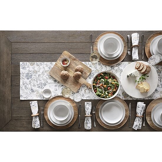 Linden Street Hartley Table Runner