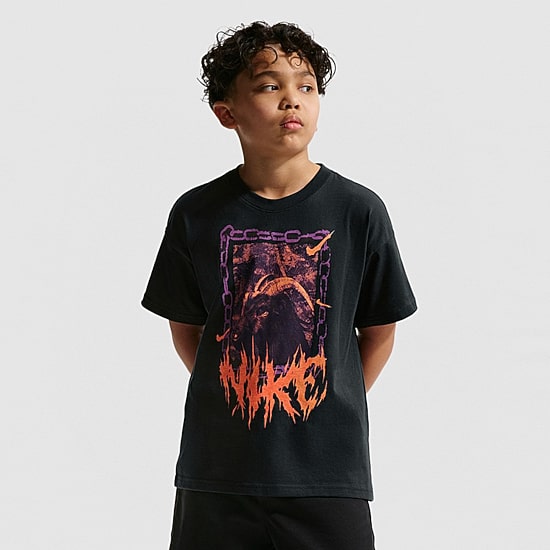 Nike Big Kid Unisex Crew Neck Short Sleeve Regular Fit Graphic T-Shirt