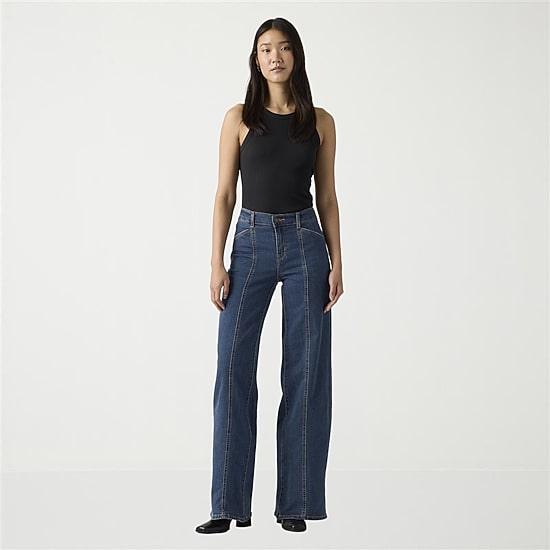 Levi's® Women’s Mid Rise 318 Shaping Wide Leg Jeans