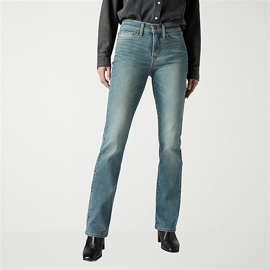 Levi's® Women's Mid Rise 315™ Shaping Bootcut Jeans